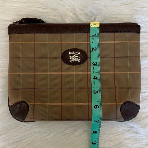BURBERRY NOVA CHECK CLUTCH BAG